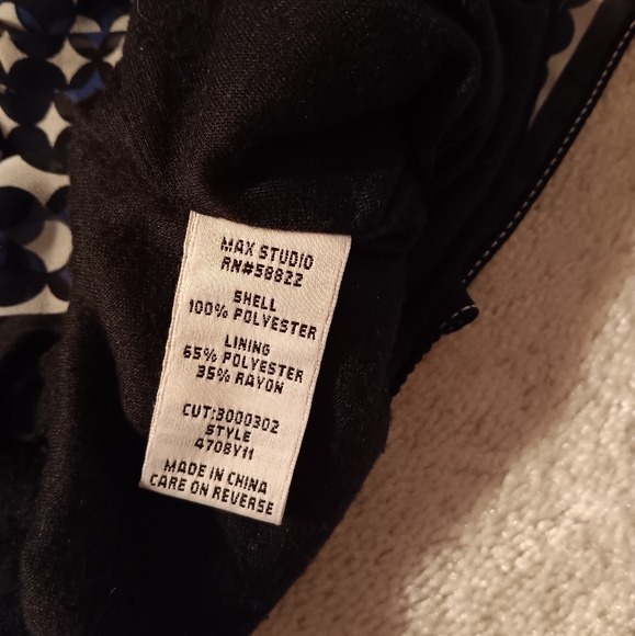 Max Studio ~ Blue Red Black Geometric Pleated Chiffon Mini Skirt - Picture 13 of 14